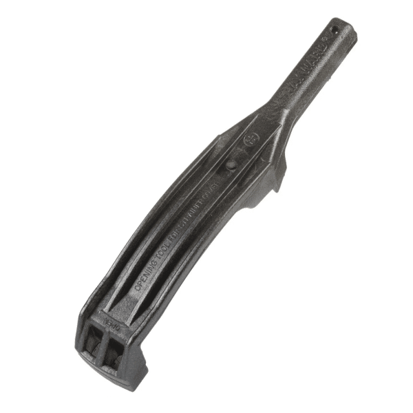 Pump lid removal tool for strainer covers on Hayward pool pumps